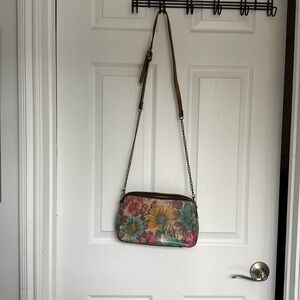Patricia Nash crossbody gently used